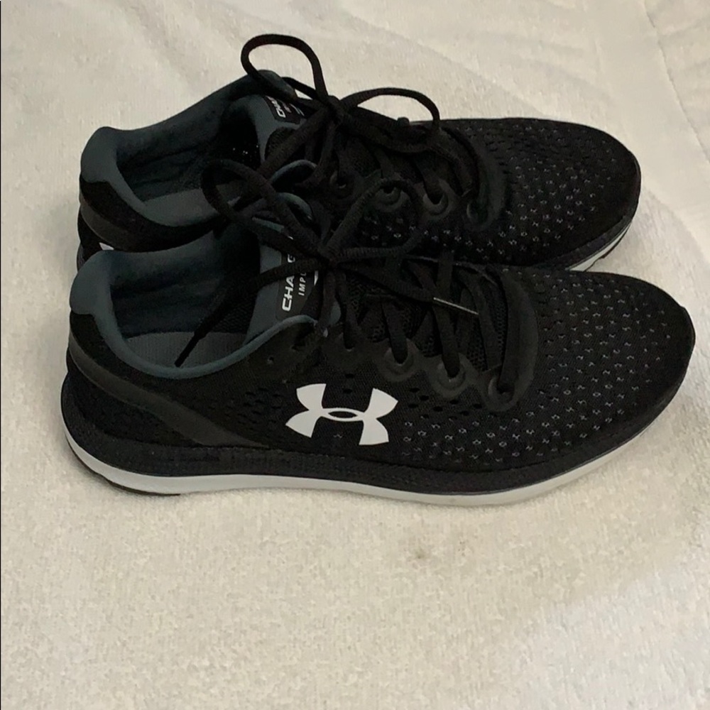 Women’s under armour charged impulse